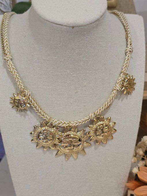 COLLIER
