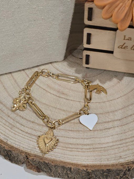 BRACELET