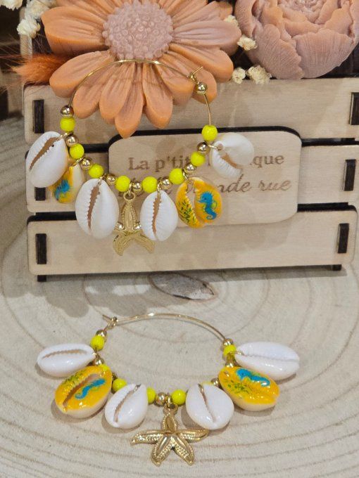 BOUCLES D'OREILLES