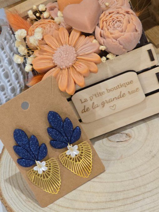 BOUCLES D'OREILLES