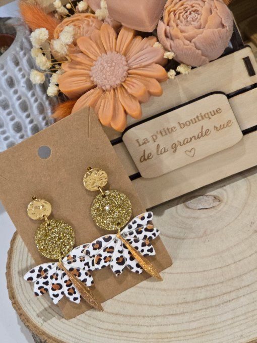 BOUCLES D'OREILLES