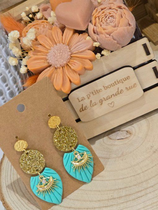 BOUCLES D'OREILLES
