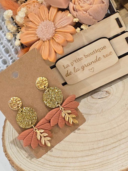 BOUCLES D'OREILLES