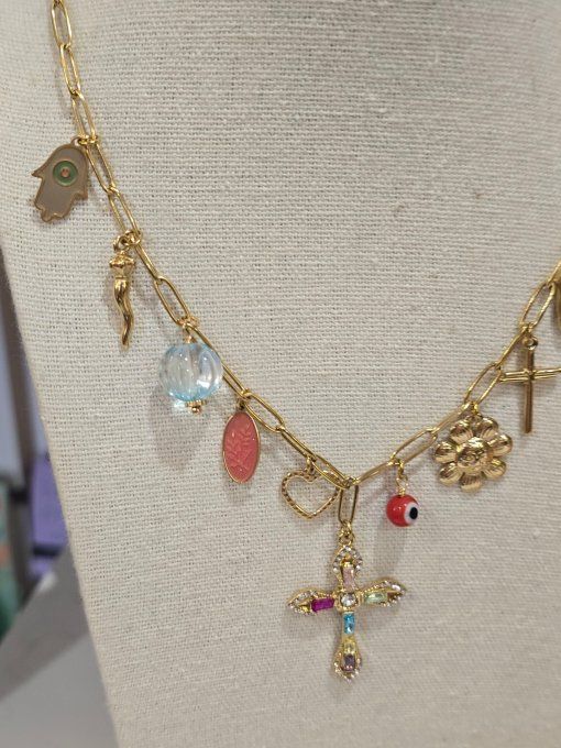COLLIER