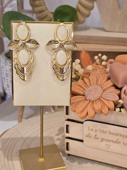 BOUCLES D'OREILLES