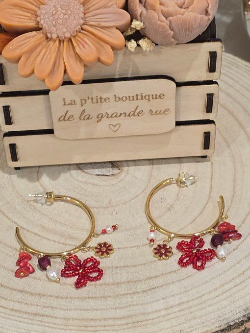 BOUCLES D'OREILLES