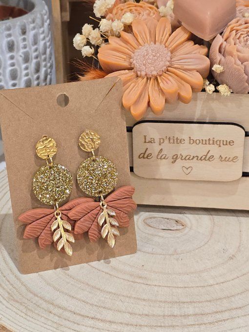 BOUCLES D'OREILLES