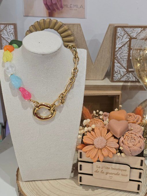 COLLIER