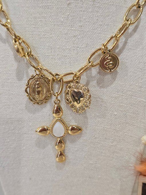 COLLIER