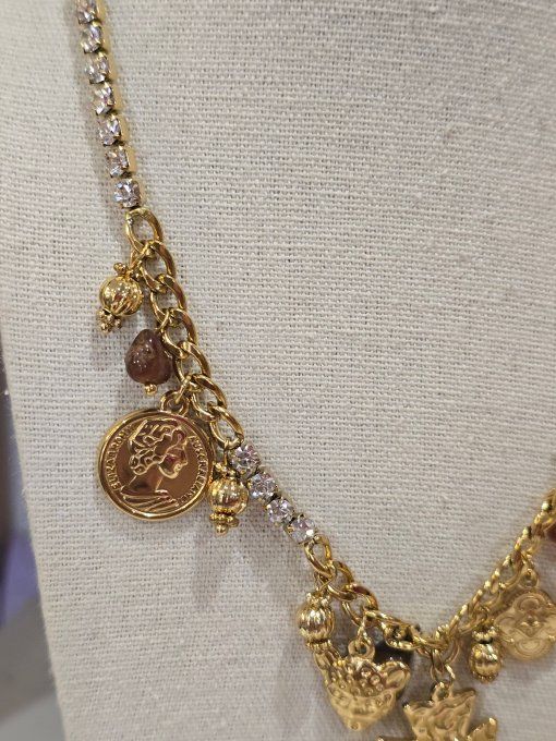 COLLIER