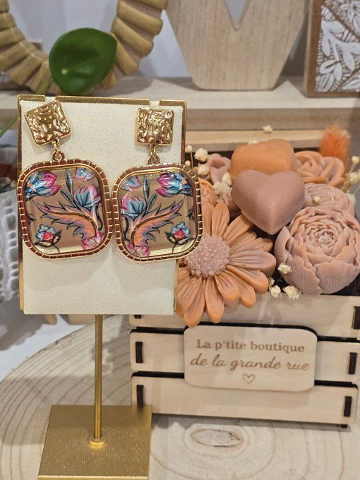 BOUCLES D'OREILLES
