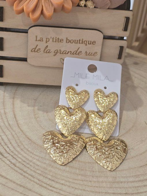 BOUCLES D'OREILLES