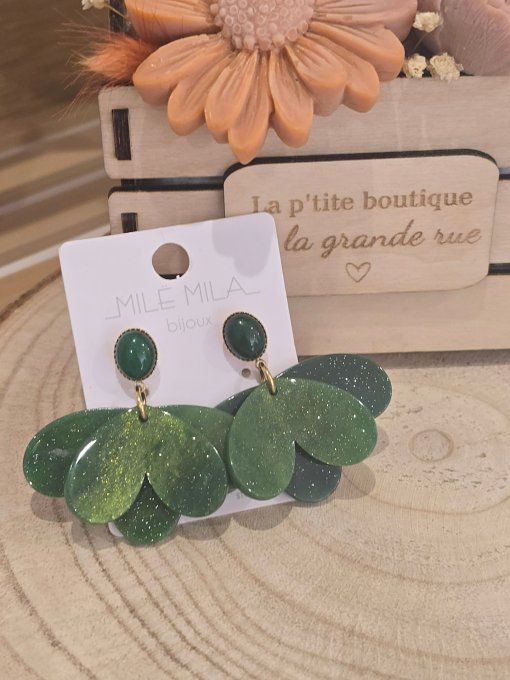 BOUCLES D'OREILLES