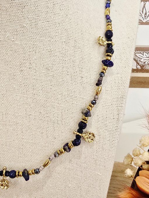 COLLIER