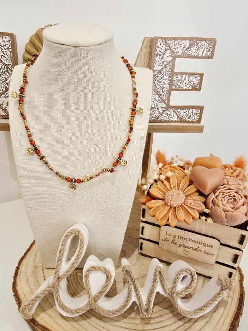 COLLIER