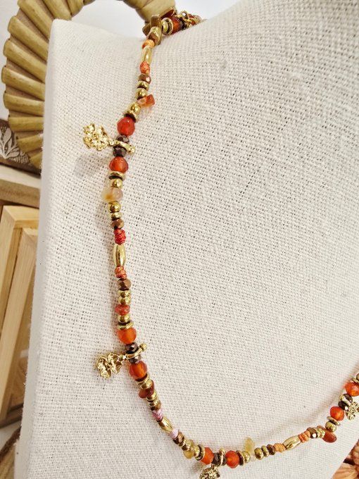 COLLIER