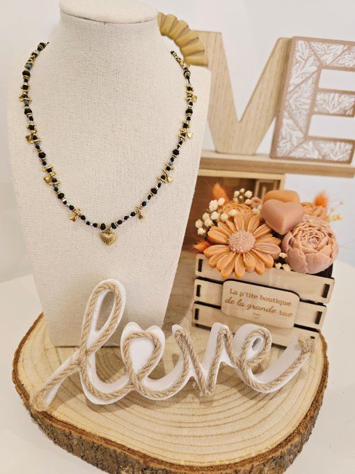 COLLIER