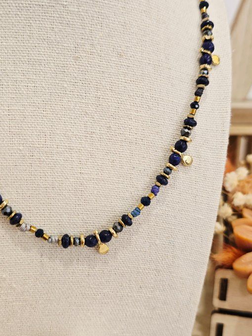 COLLIER