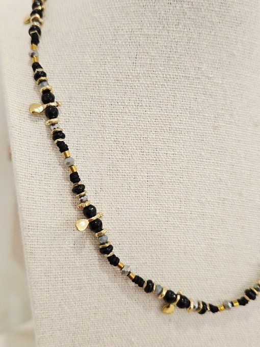 COLLIER