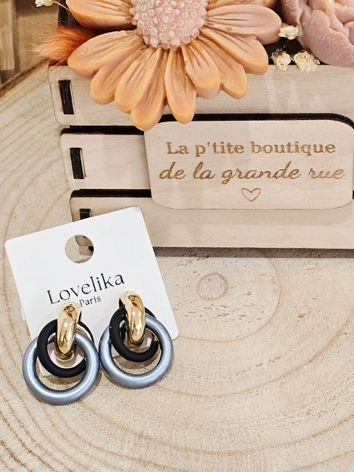 BOUCLES D'OREILLES