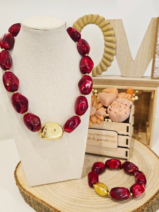 COLLIER