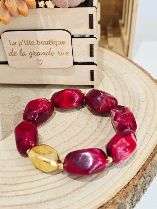 BRACELET