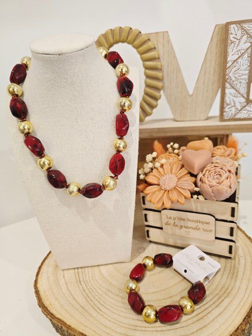 COLLIER