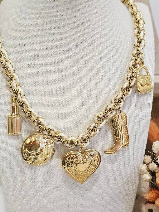 COLLIER