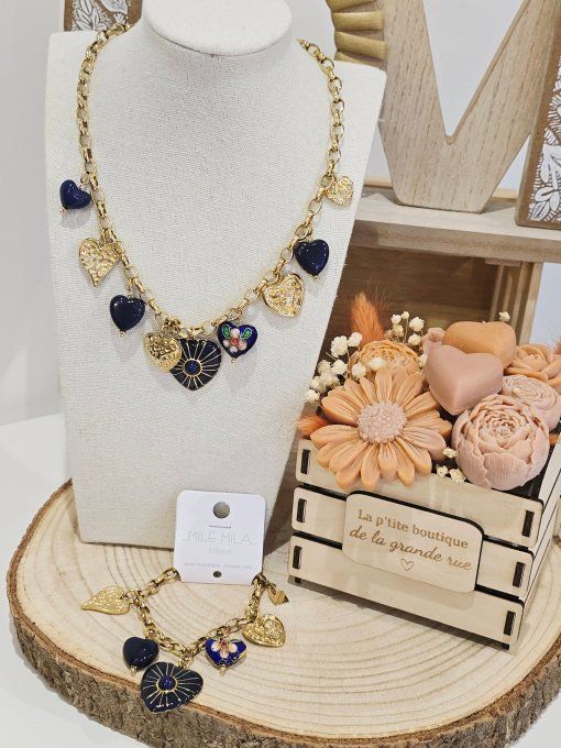 COLLIER