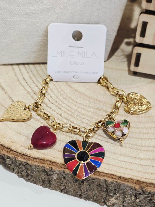 BRACELET
