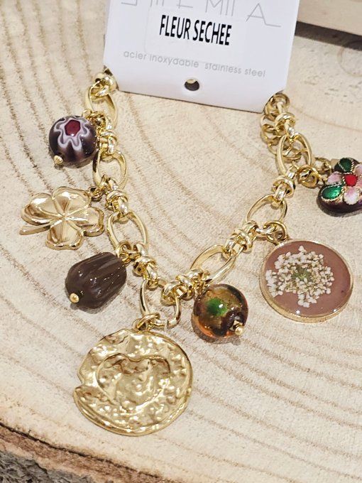 BRACELET