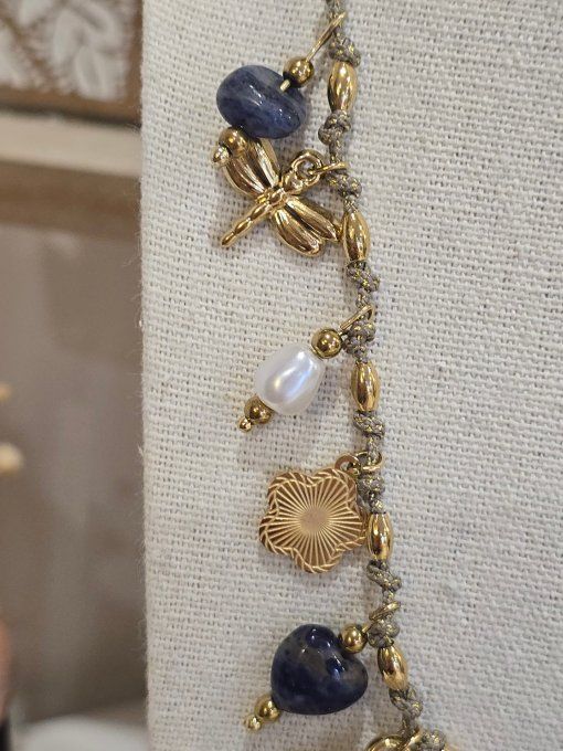 COLLIER