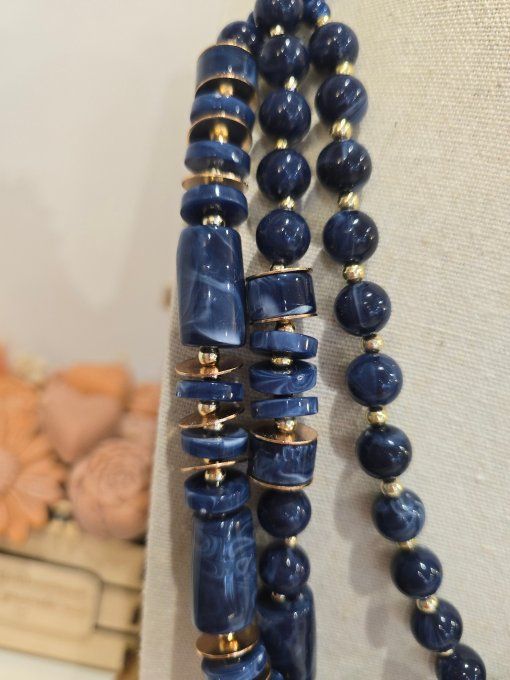 COLLIER