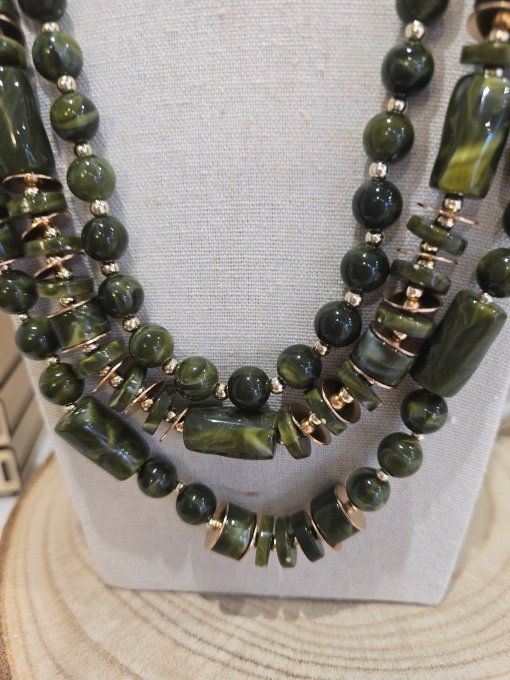 COLLIER
