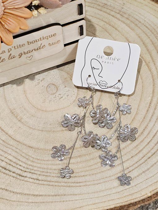 BOUCLES D'OREILLES