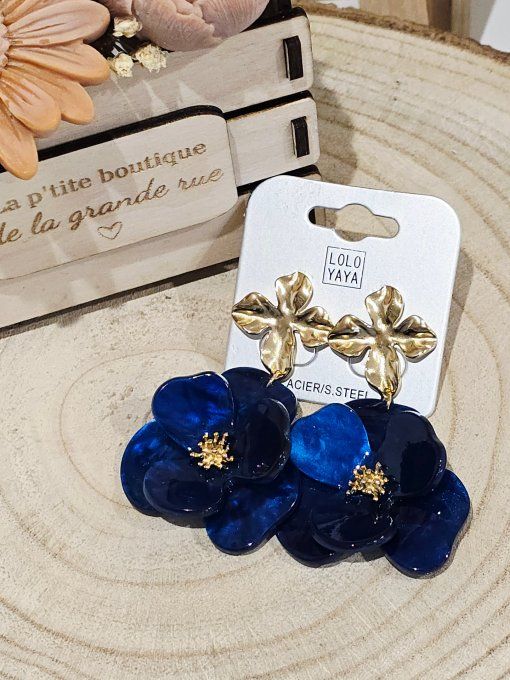 BOUCLES D'OREILLES