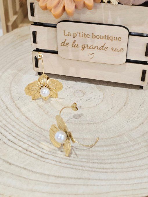 BOUCLES D'OREILLES