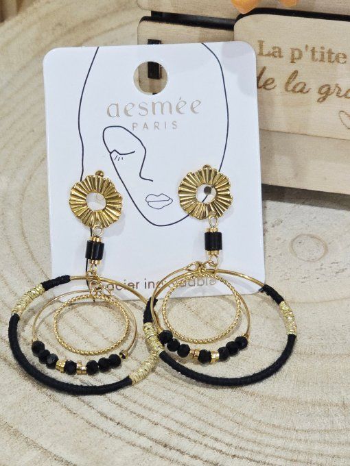 BOUCLES D'OREILLES