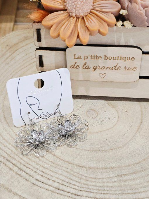 BOUCLES D'OREILLES