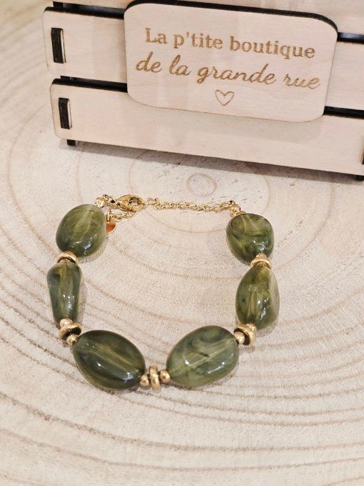 BRACELET