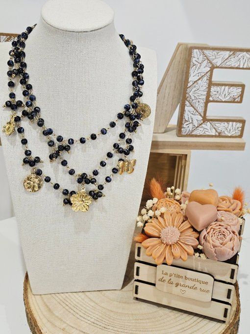 COLLIER