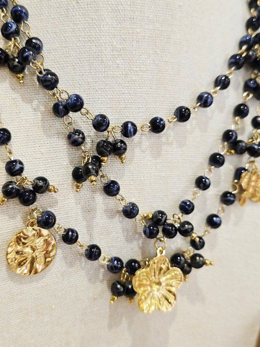 COLLIER