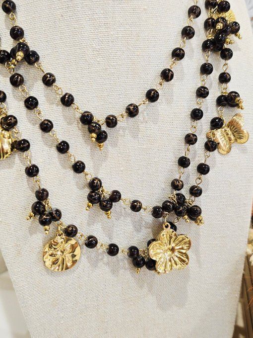 COLLIER