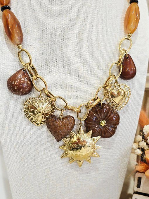 COLLIER