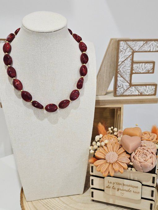 COLLIER
