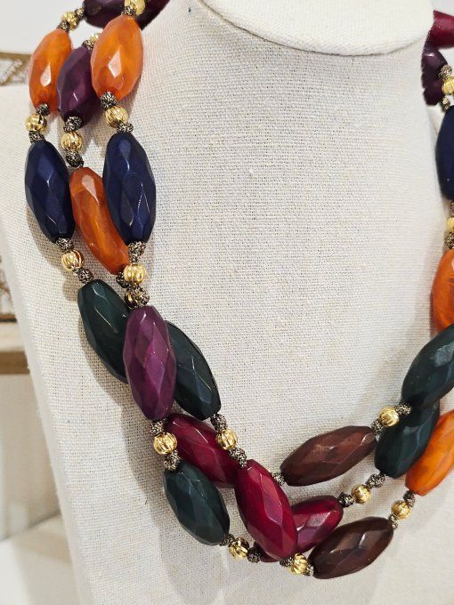 COLLIER