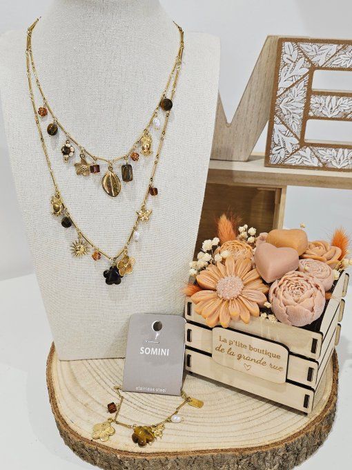 COLLIER