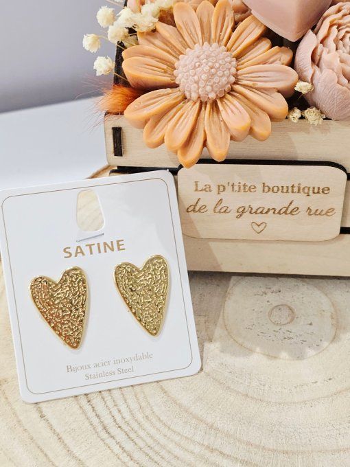 BOUCLES D'OREILLES