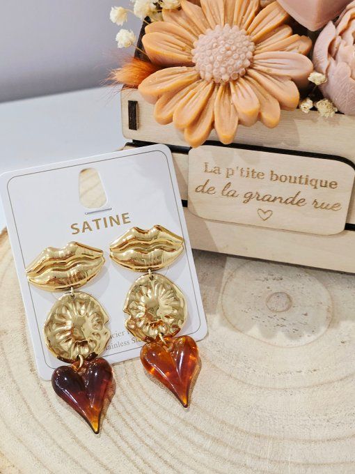 BOUCLES D'OREILLES
