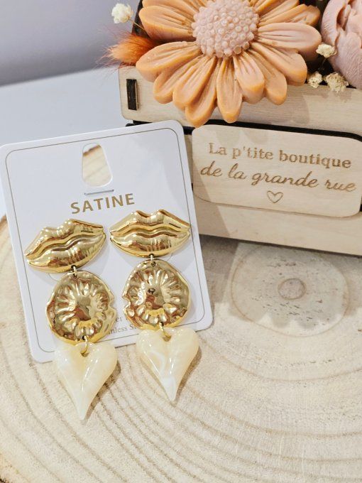 BOUCLES D'OREILLES